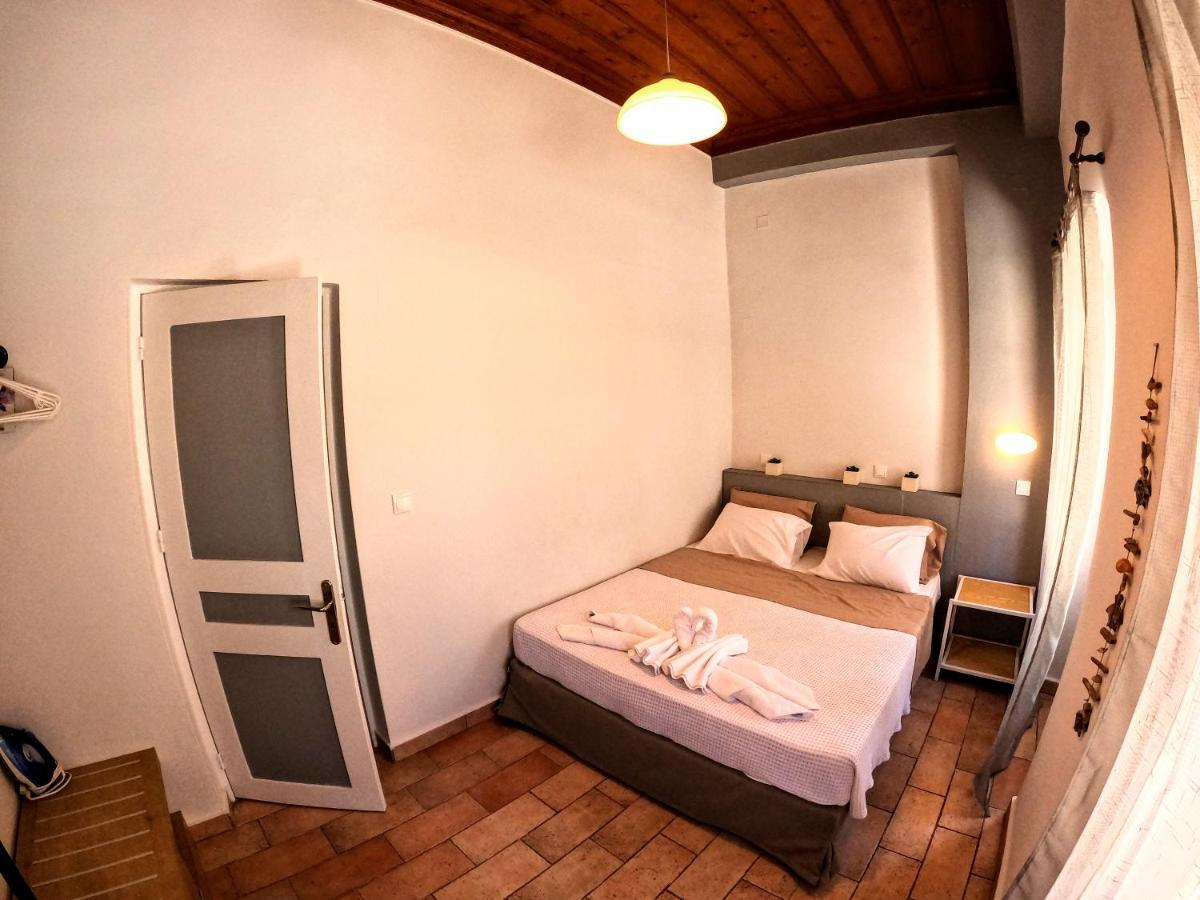 Cozy Apartments In Symi Center Luaran gambar